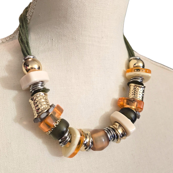 Chico's Necklace Chicos Green Cord 16" Multi Color Bead Gold Tone Chunky SKU2463 - Picture 2 of 6